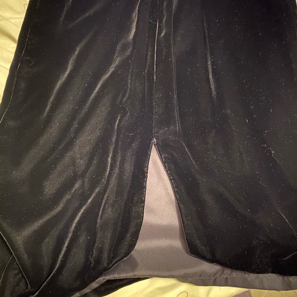 1980s Velvet Black Dress - Picture 6 of 7